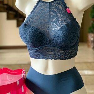 Victoria Secret PINK Bralette Set